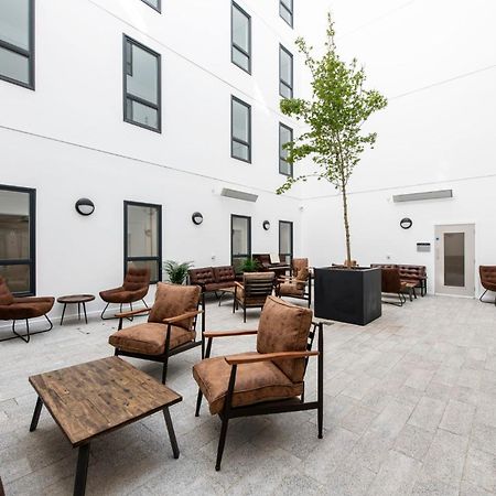 For Students Only Hollis Croft Sheffield Exterior photo